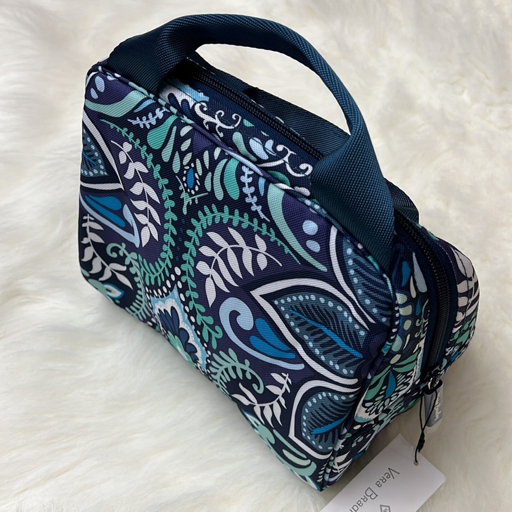 NEW Vera Bradley Lunch Cooler in Blue Island Medallion